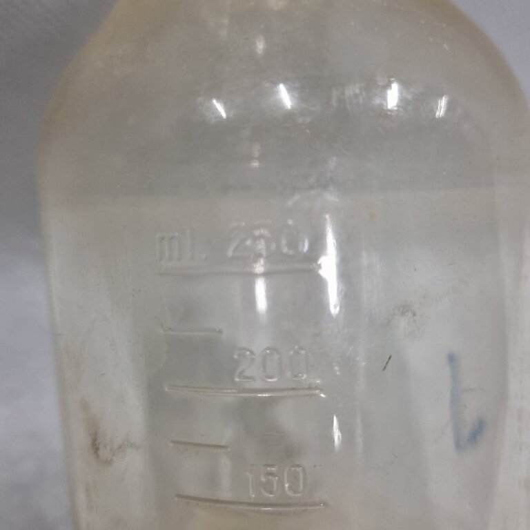 Tecniplast 250 ml round bottle